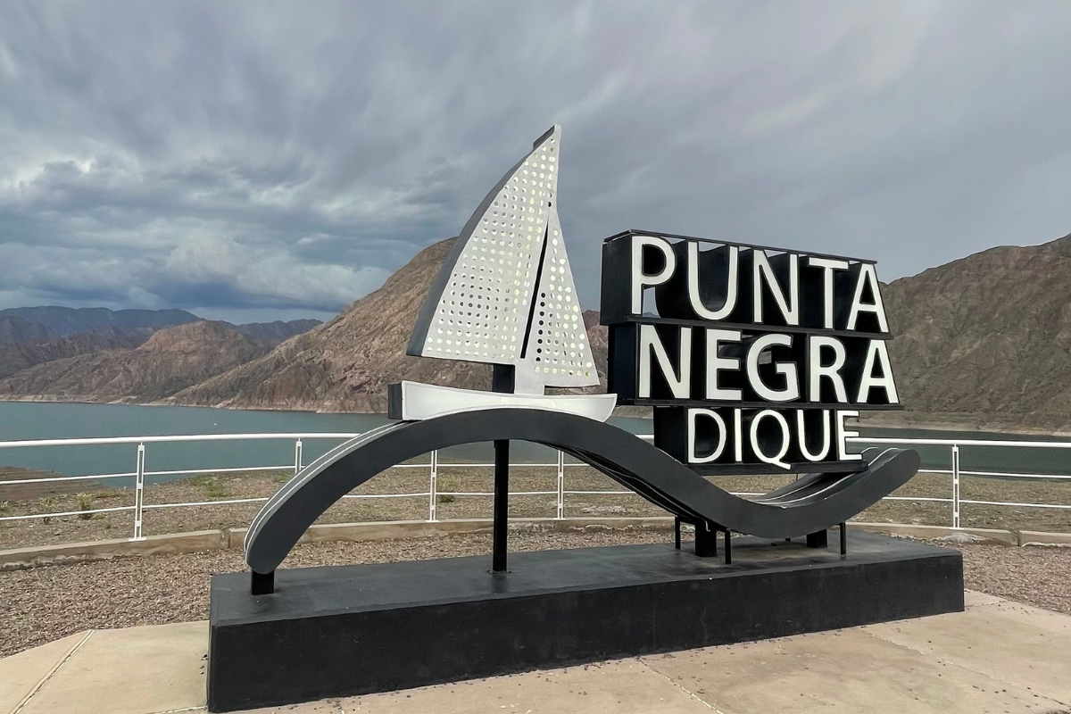 Dique Punta negra